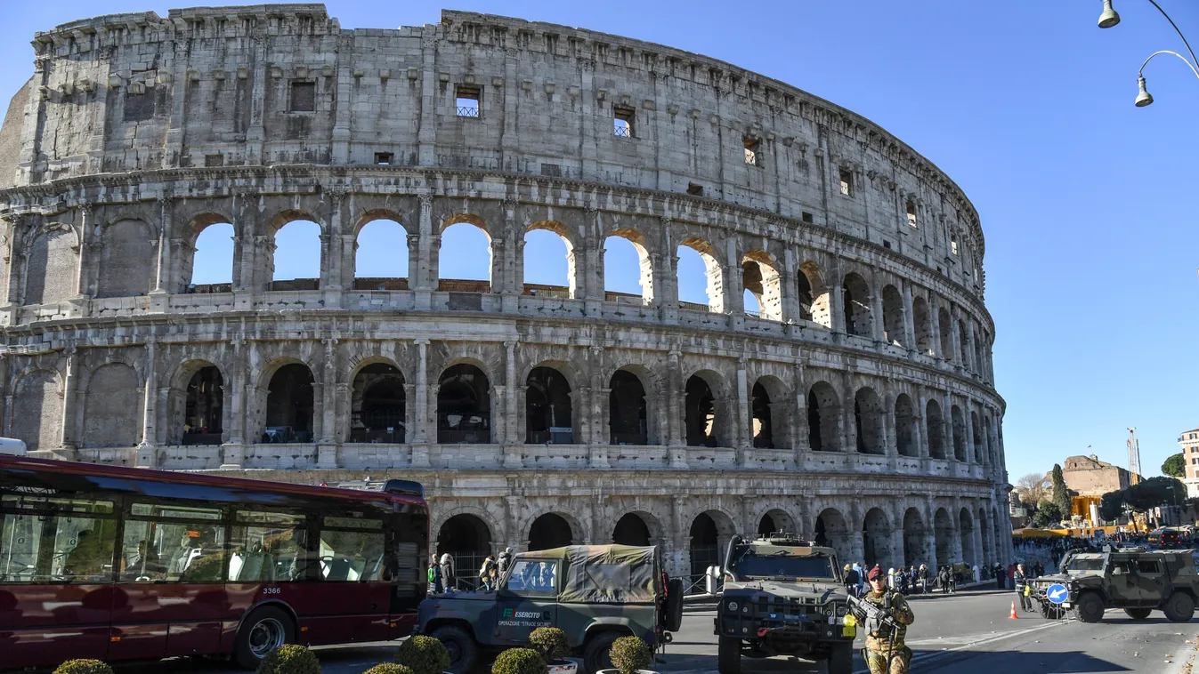 El sem hiszed, milyen állapotok uralkodnak a Colosseum tövében