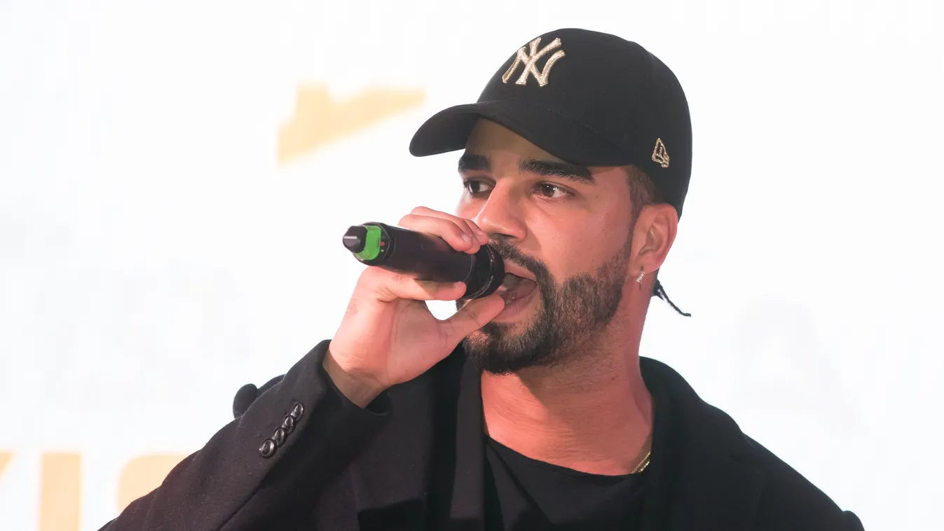 Nincs jól, rossz hírt közölt Kállay Saunders András