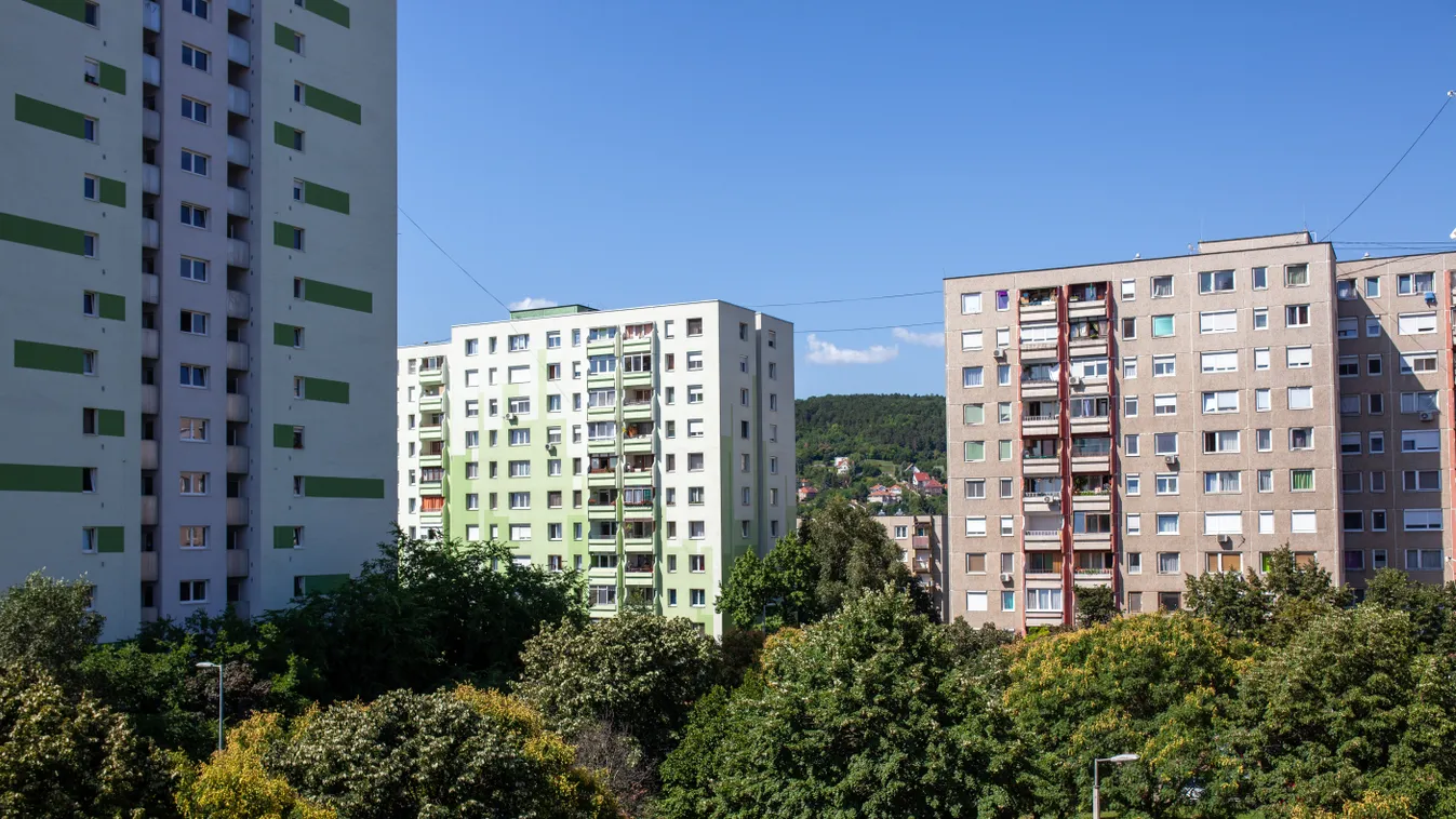 Elképesztő, mit csinált Bálint a Havanna egyik panelháza előtt