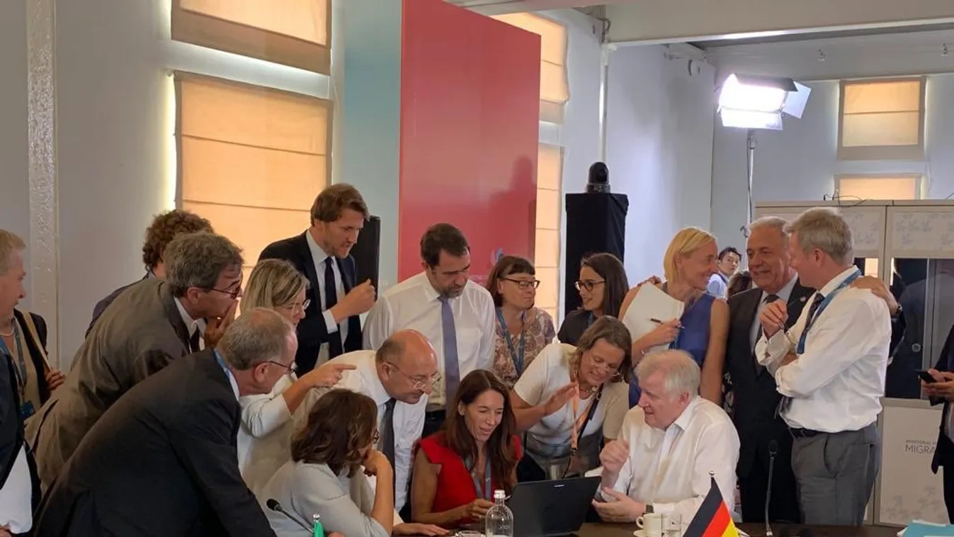 Kvótákat akarnak a máltai találkozó összeesküvői