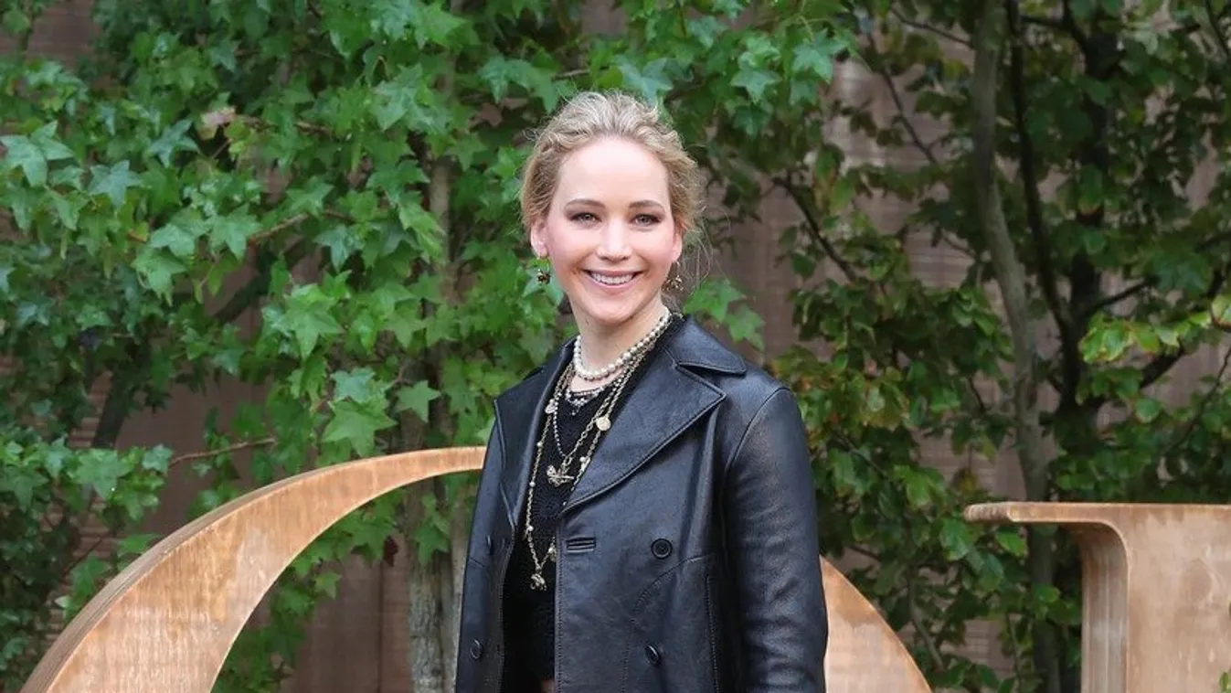 Kiszivárgott a sztárszínésznő nászajándék listája, elég meglepő