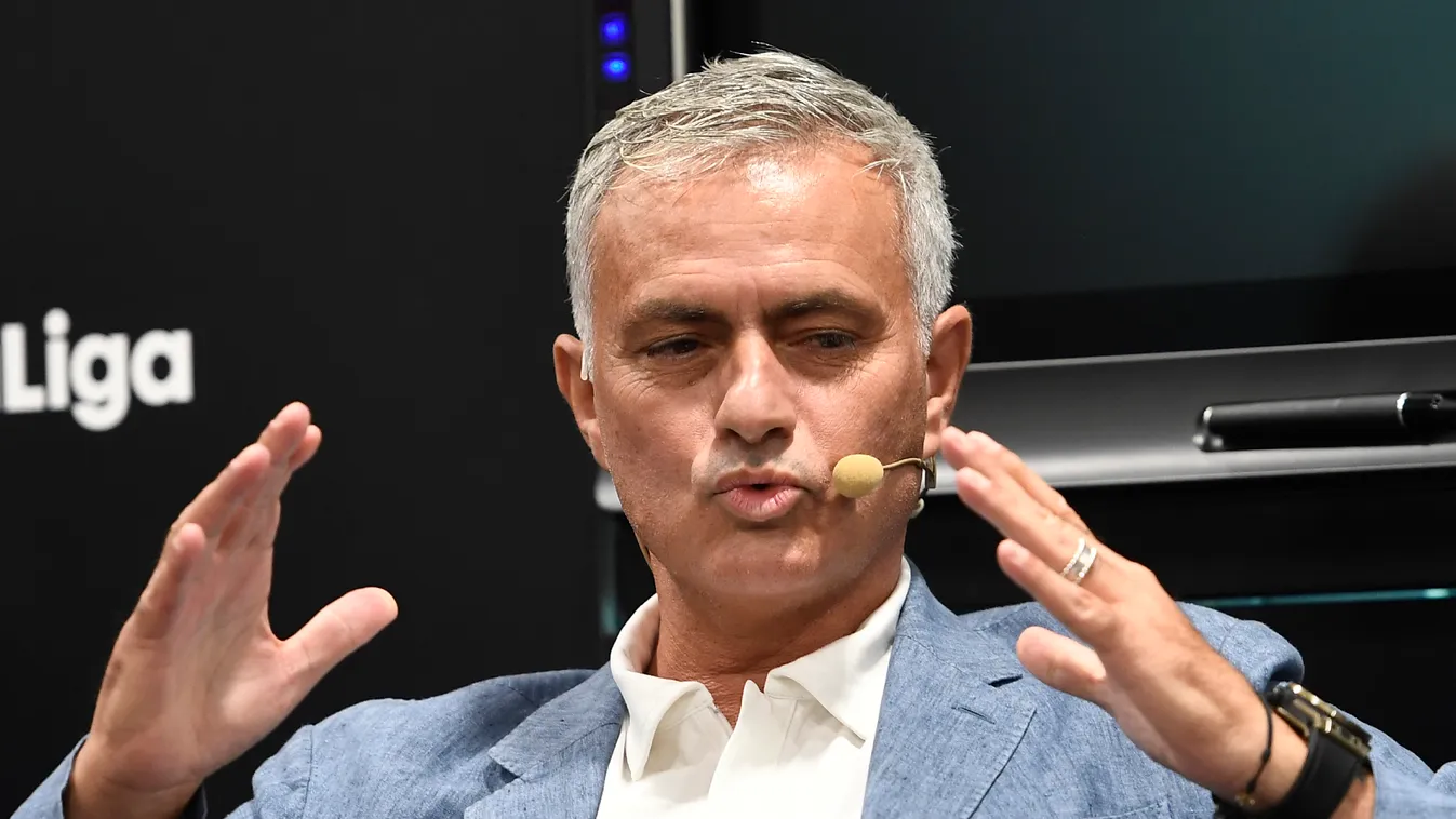 Döbbenet, Mourinhóval sokkolják a Real Madrid játékosait