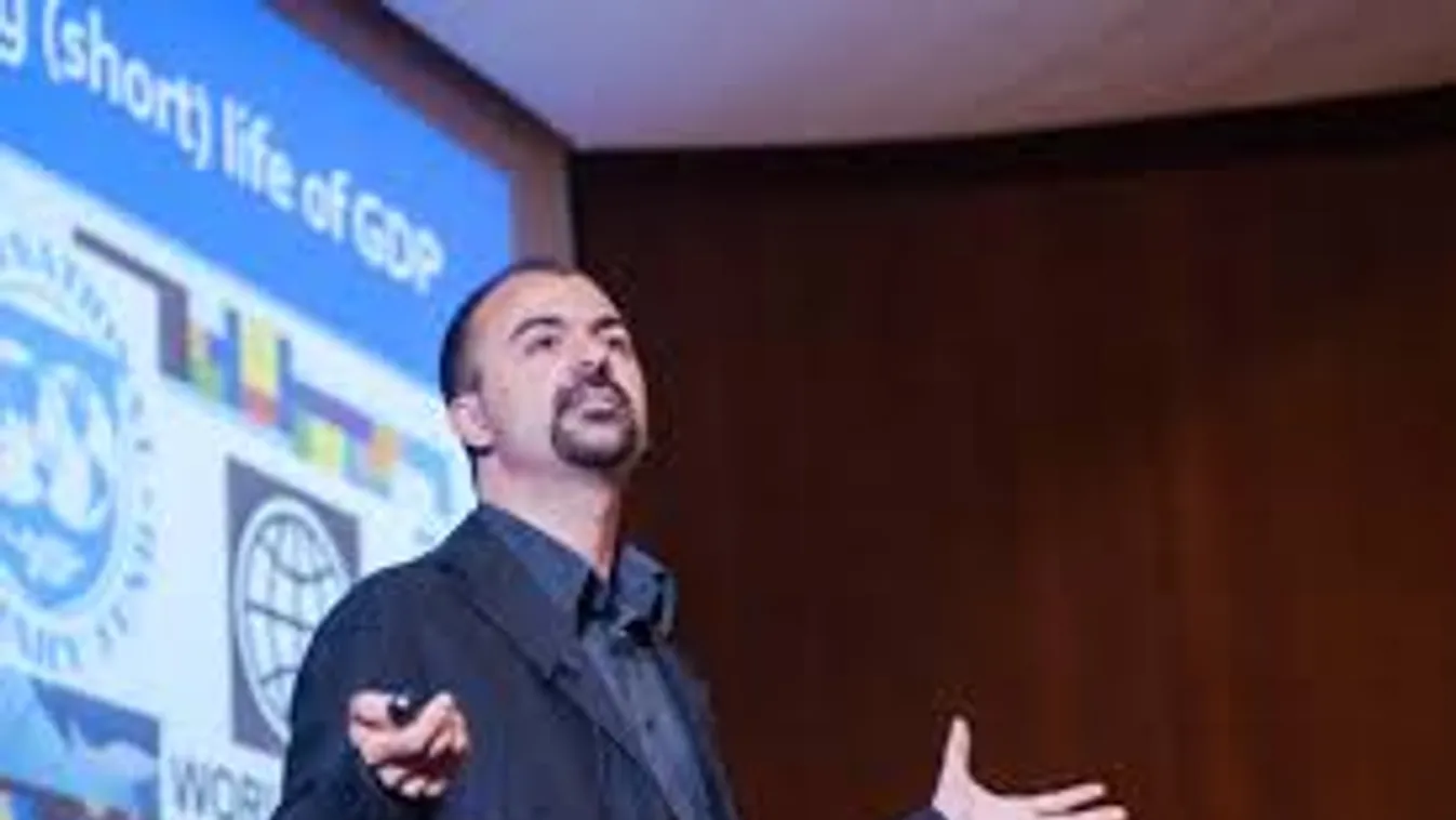 Kereszt helyett térképet akar az olasz oktatási miniszter