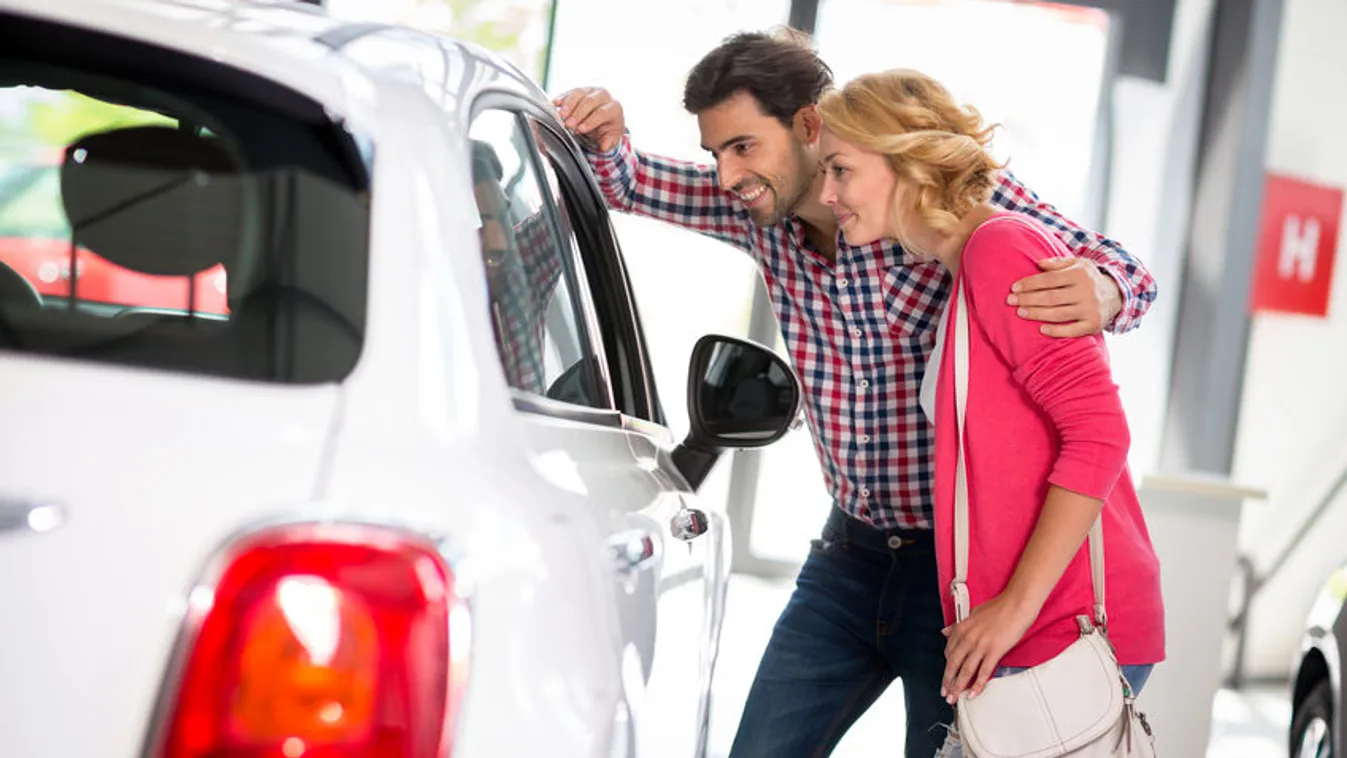 5 aranyszabály nőknek autóvásárláshoz: Erre figyelj, különben átvágnak