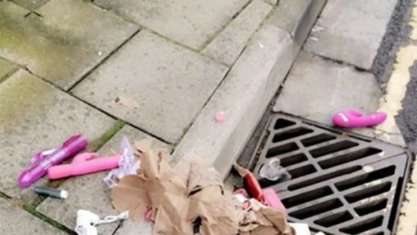 Elhagytak egy zsák vibrátort az utcán, mindenki a gazdáját keresi
