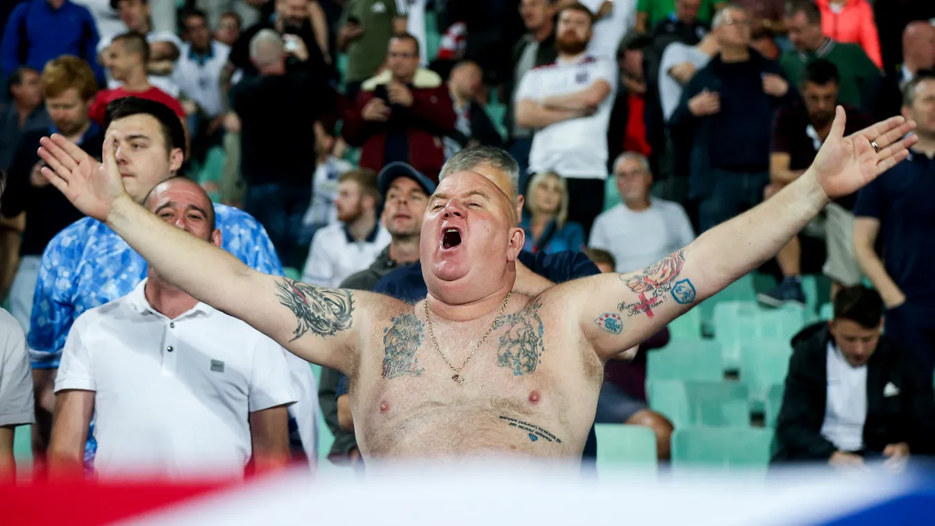 Meghalt egy szurkoló miközben a rendőrségre vitték