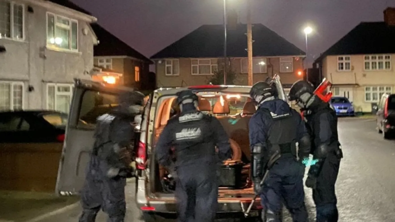 1600 kilométerről irányították az unokázós csalókat