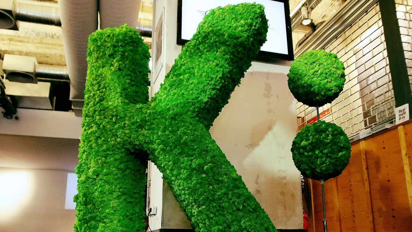 Zaklatás miatt távozik a Katona József Színház egyik munkatársa