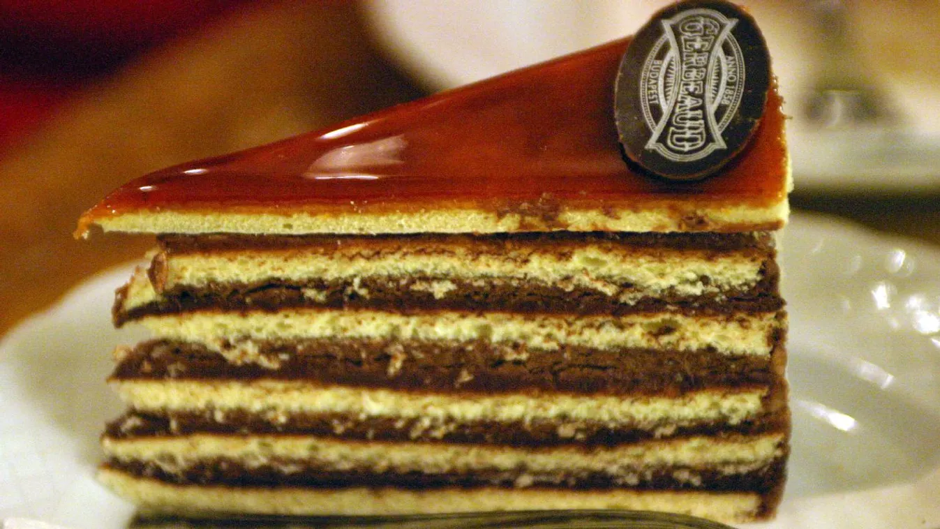 Így került be a hungarikumok közé a dobostorta