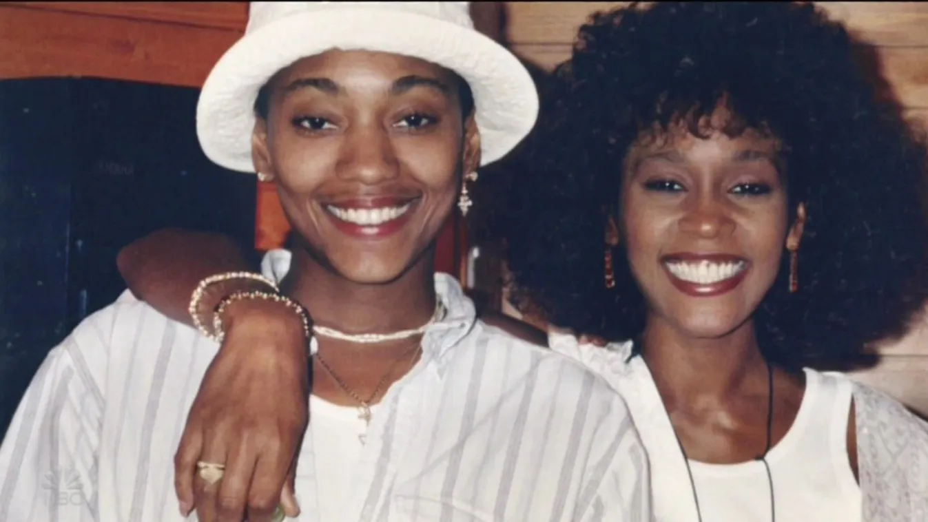 Kipakolt Whitney Houston leszbikus szeretője, erre kellett nekik a Biblia