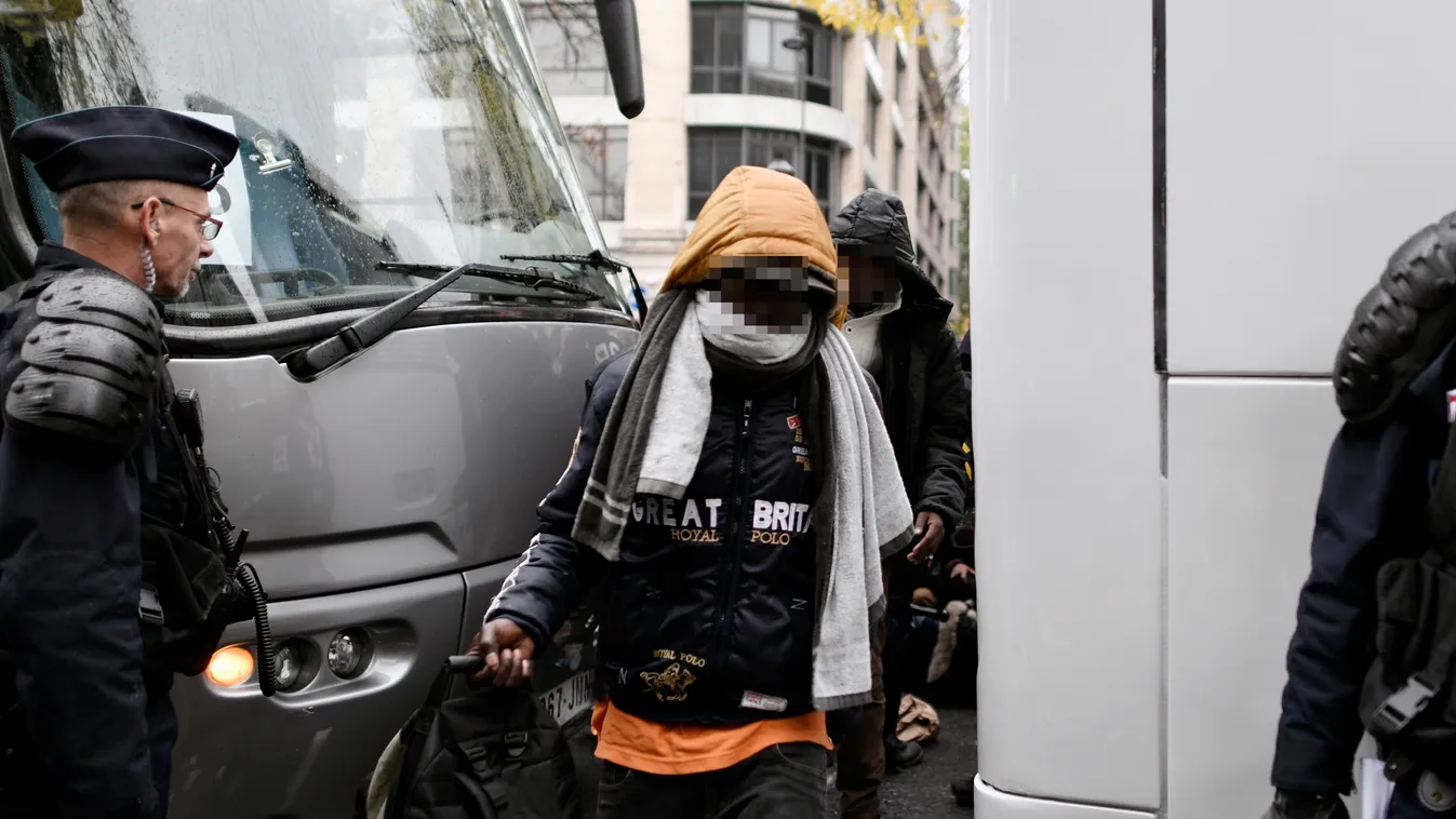 Megharapta a női buszsofőrt egy balhézó részeg utas