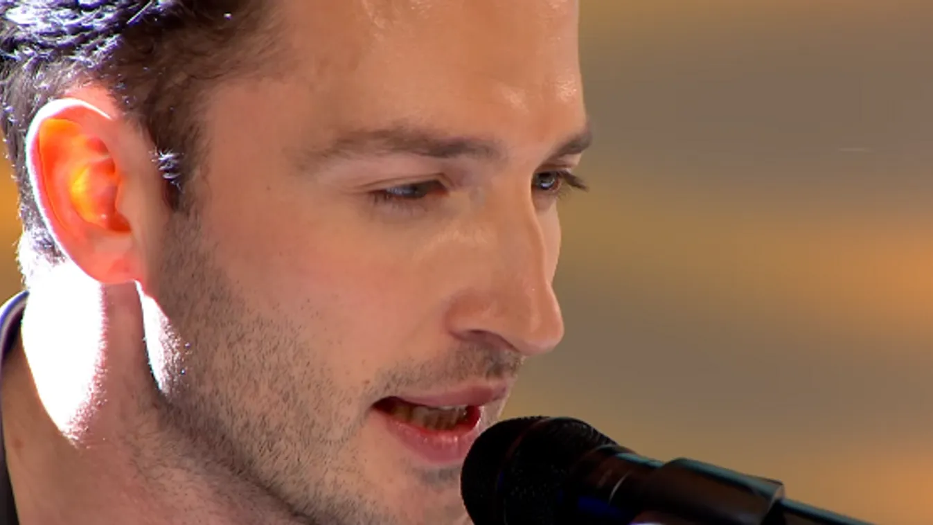 Hatalmas az öröm: megszületett a magyar tinibálvány kislánya