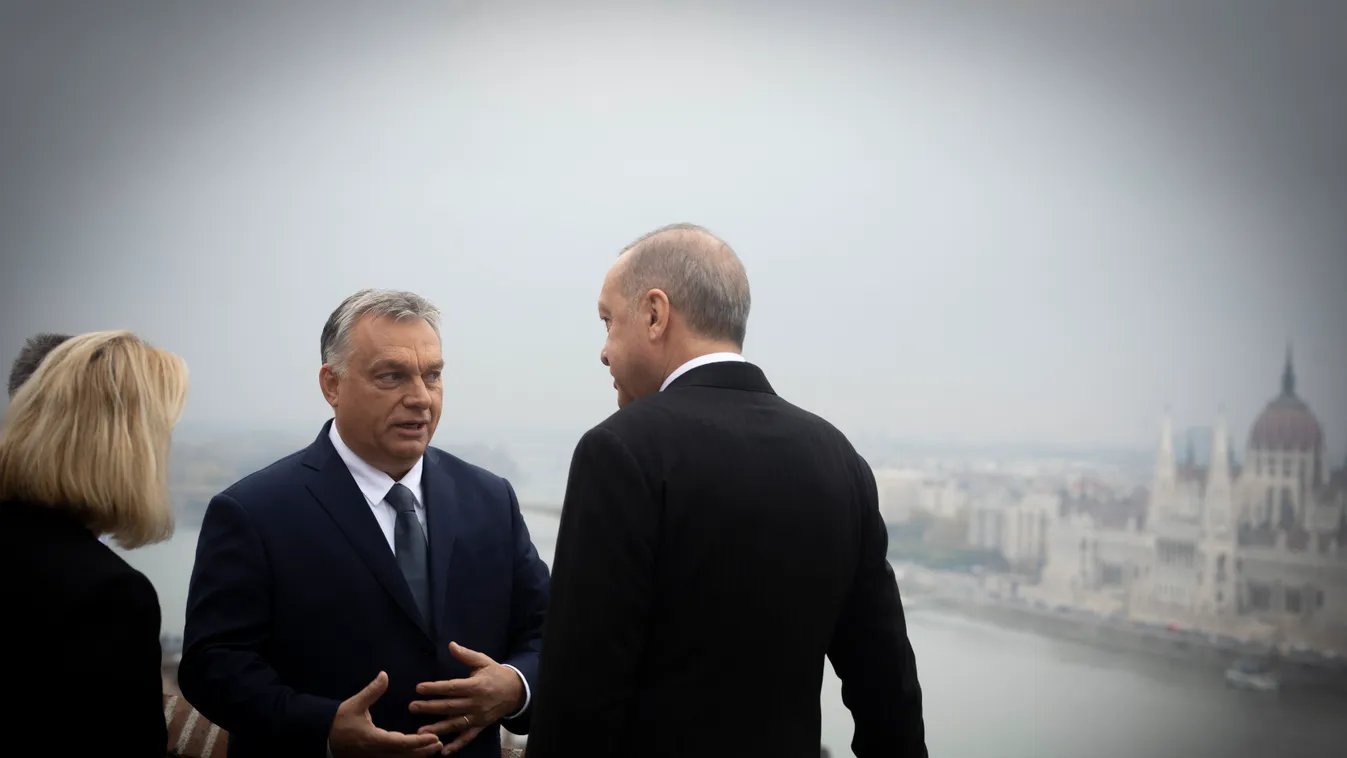 Orbán Viktor a Karmelita kolostorban fogadta a török elnököt - képek