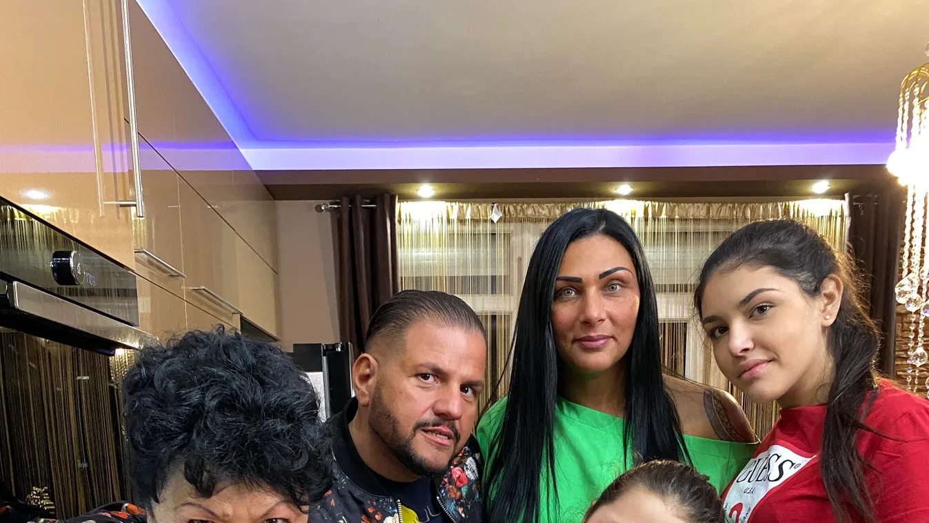 Ezzel lepte meg születésnapján unokáját Bangó Margit - Fotó