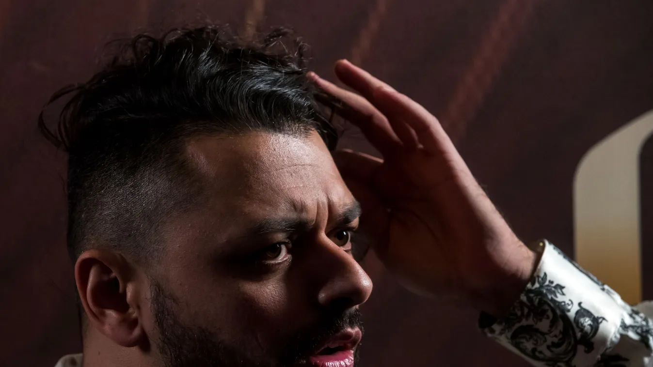 Óriási botrányt kavart Pápai Joci fürdőkádas fotója