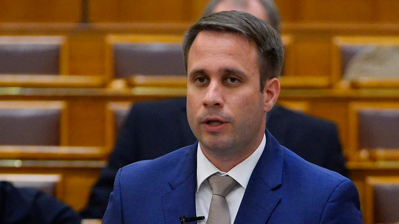 Dömötör Csaba: Nagy Ervin a kultúra védelmére hivatkozva pöcegödrözik