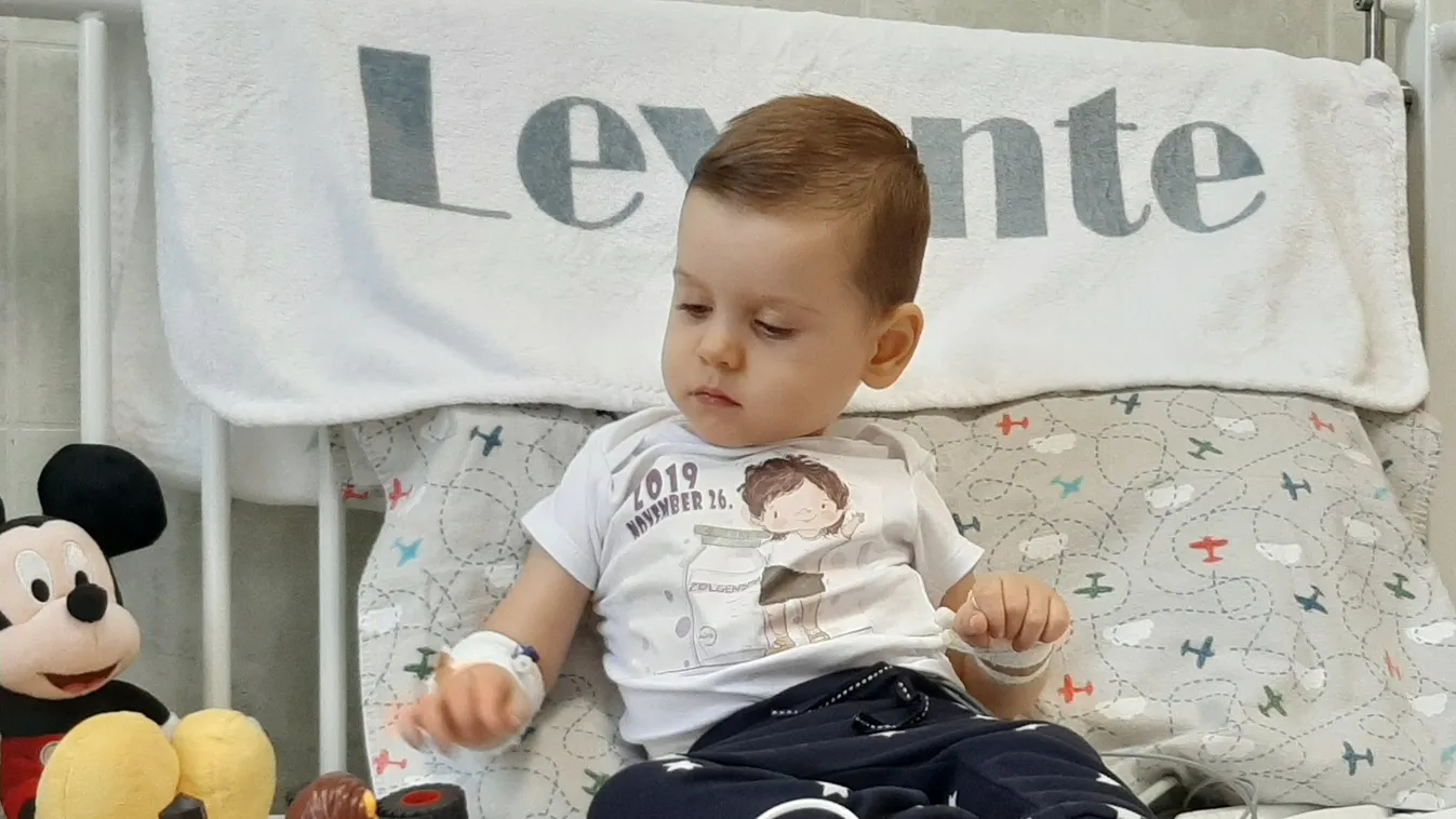 Így ünnepelte családja Levi szülinapját