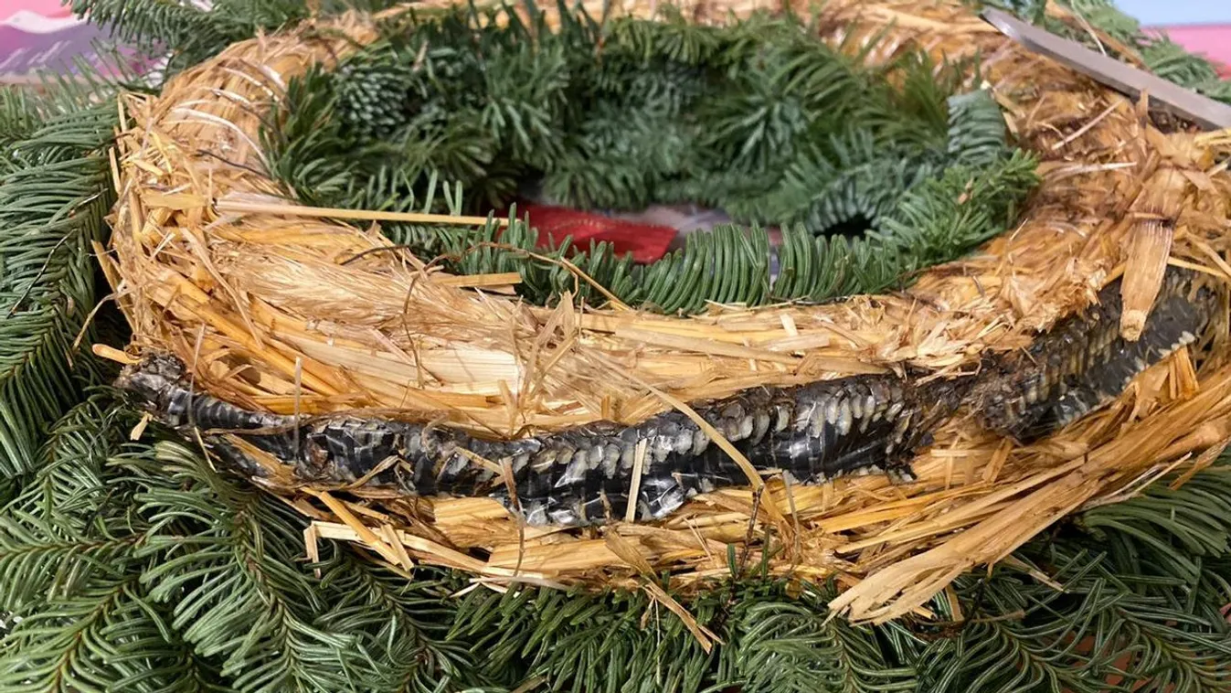 Sokkot kapott a családapa: Szörnyű, mi volt az adventi koszorúban