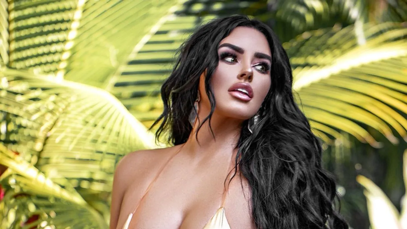 Gömbölyű keblek, mellbimbót villantott a dögös színésznő