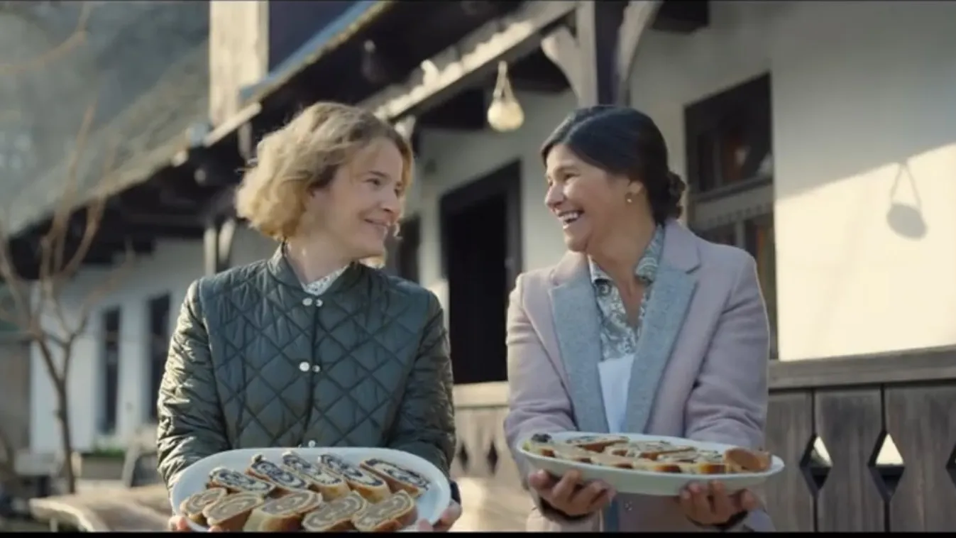 Mennyből az angyal- ütős videóklip Orbán Viktor módra