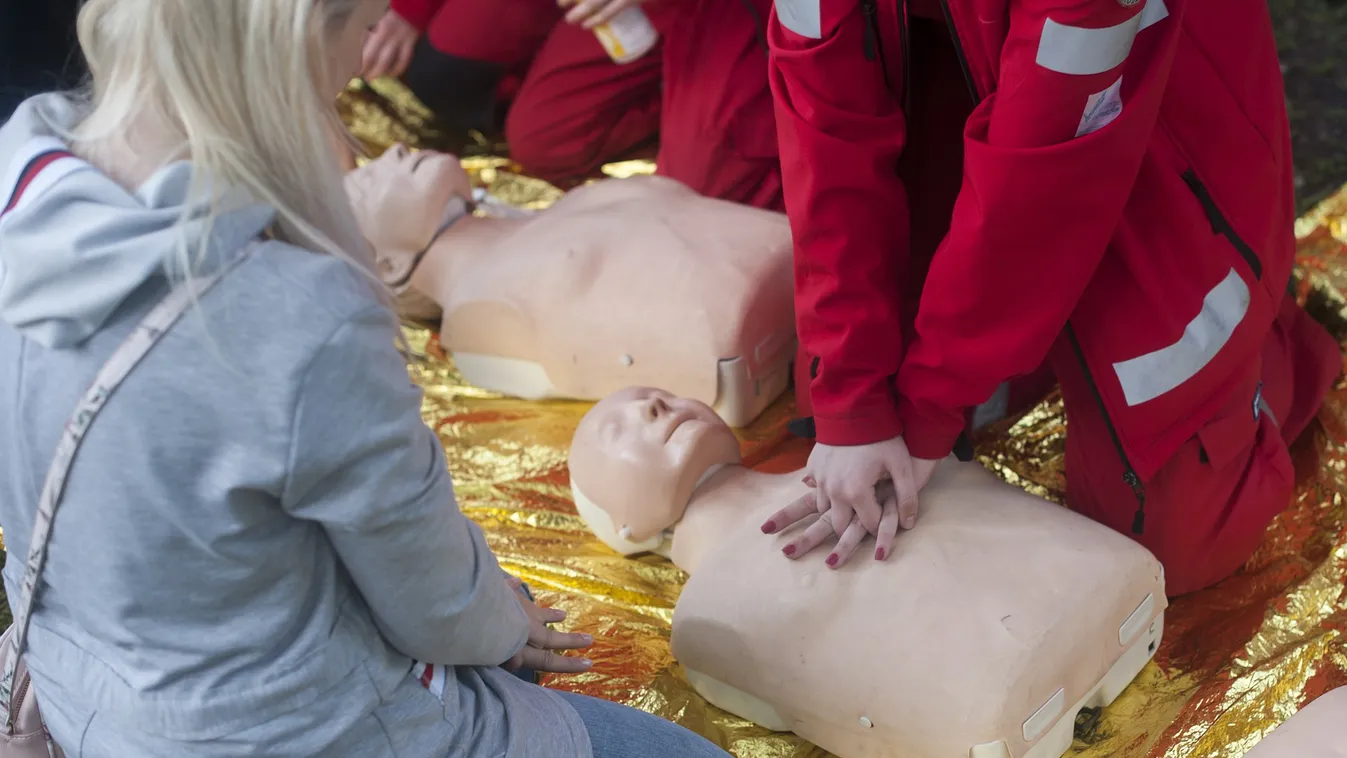 A YouTube segítségével mentette meg egy 7 éves kislány édesanyja életét