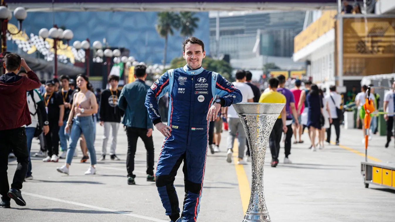 Óriási magyar sportsiker, Michelisz Norbert világkupa-győztes