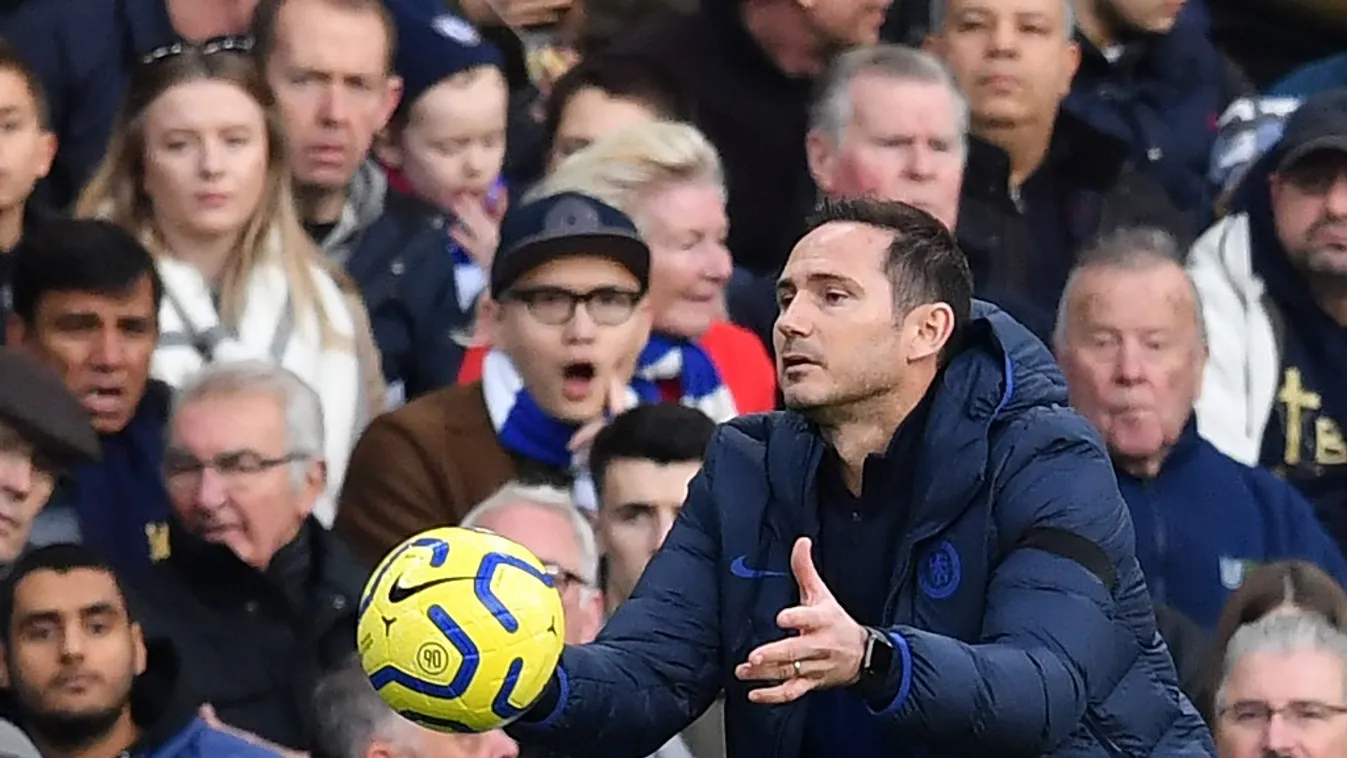 Ennyi volt a büntetés, jó hírt kaptak a sztárcsapat szurkolói