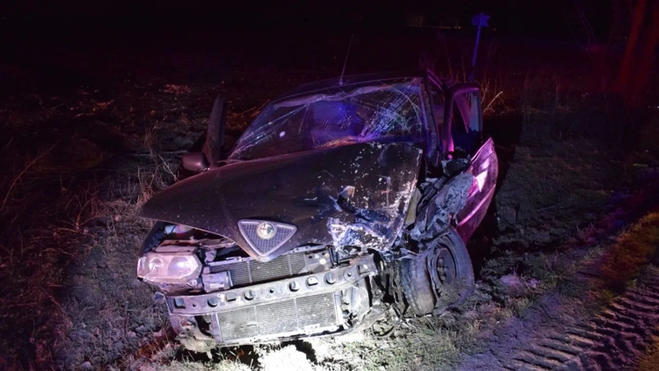 Brutális balesetet okozott a sötétben egy biciklis, sok a sérült