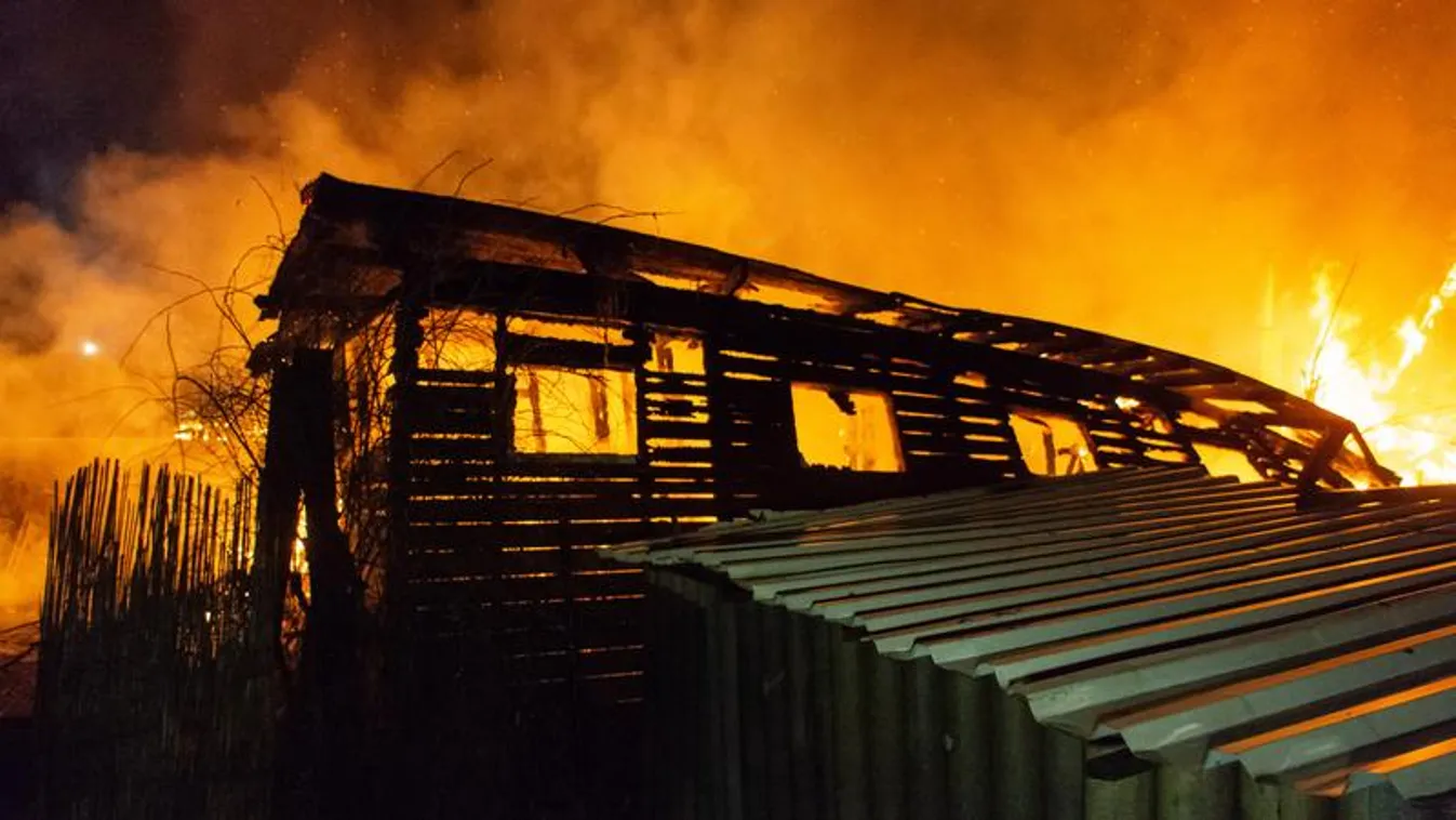 Drámai részletek az óbudai robbanásról, babájával menekült az anya