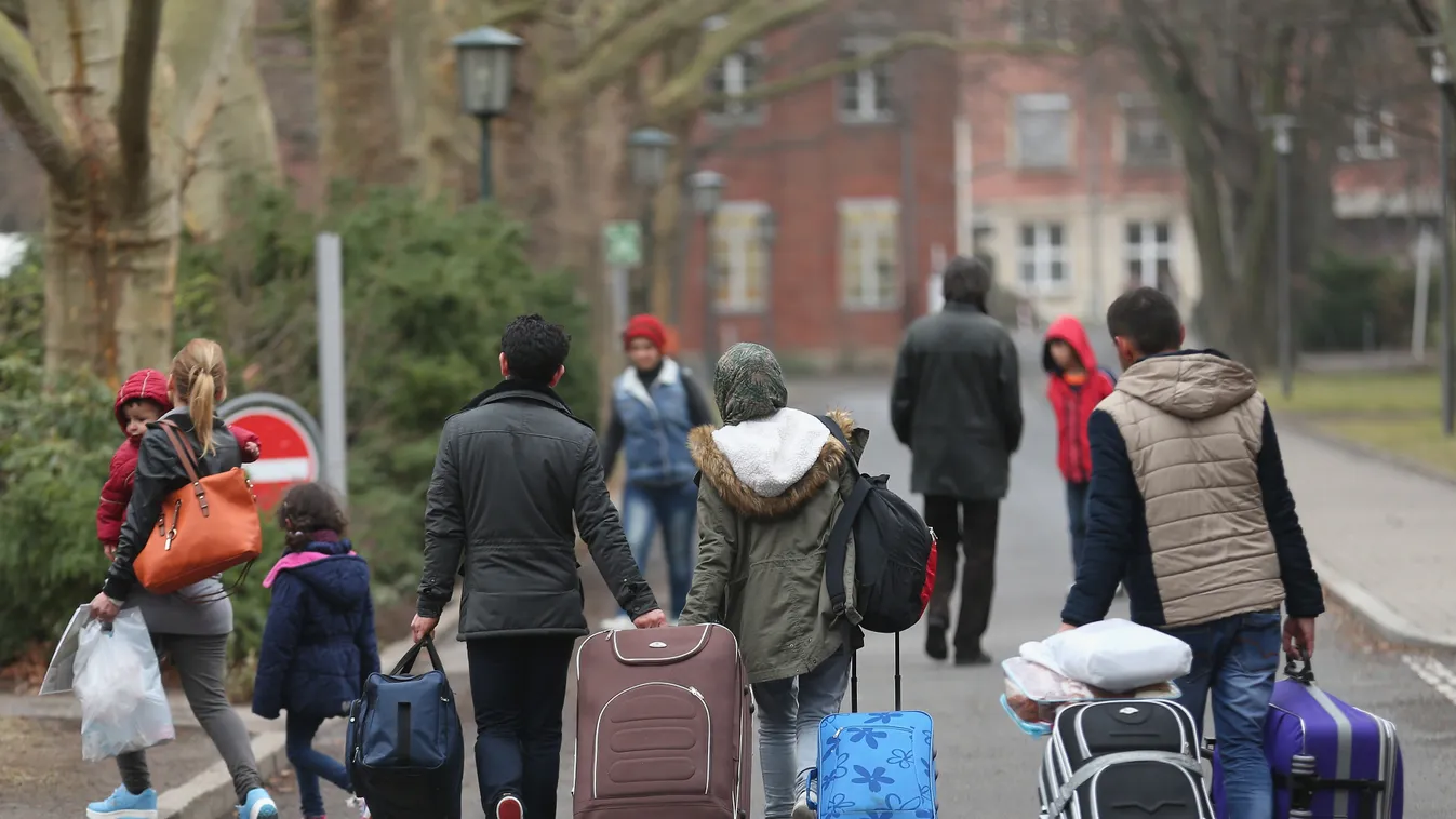 Készültségben az osztrák hatóságok, új migránsútvonalra bukkantak