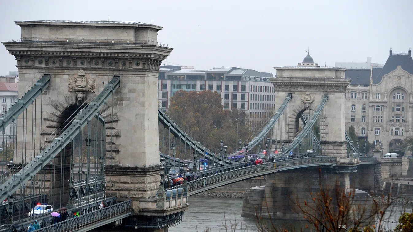 Most kaptuk a fotót, ilyennek még nem láttad a Lánchidat