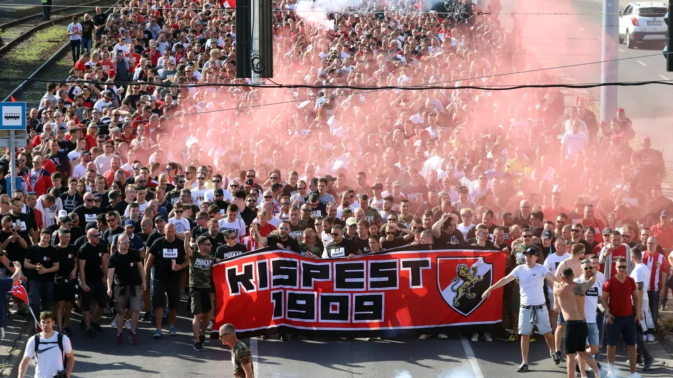 Hanggránát robbant a kezében, lefotózták a drukkert