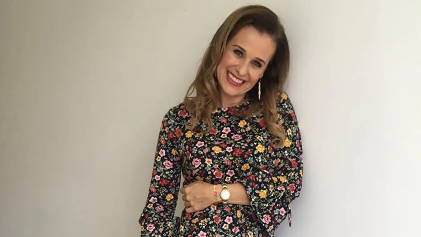 Fantasztikus hír: Babát vár az ismert magyar színésznő