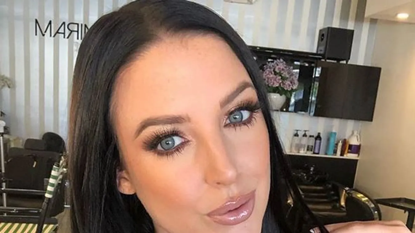 Megvan a végeredmény: Ő lett az év pornósa +18