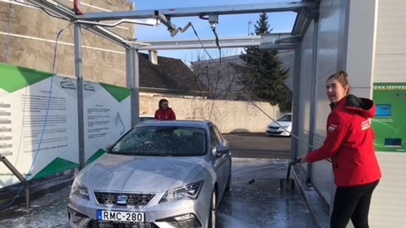 Lefotózták őket, így büntették meg a magyar pólóslányokat