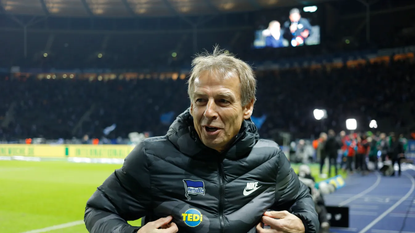 Kitálalt Klinsmann, röhejes okból került kínos helyzetbe