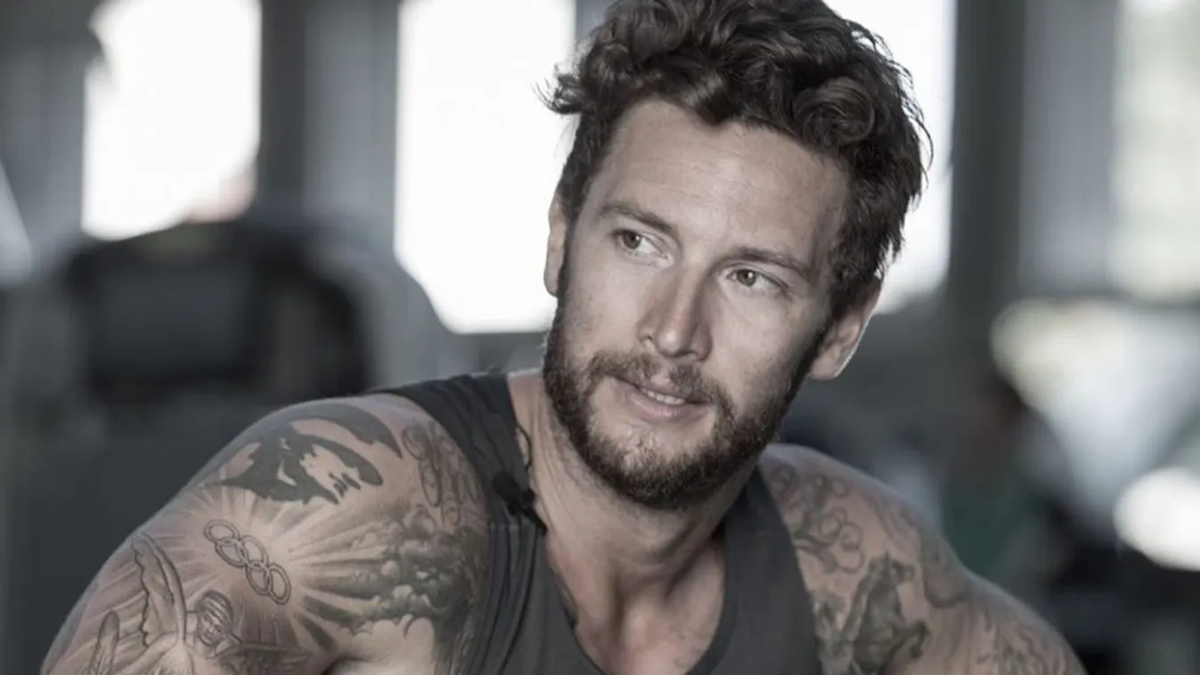 Shane Tusup stílust váltott, íme az eredmény