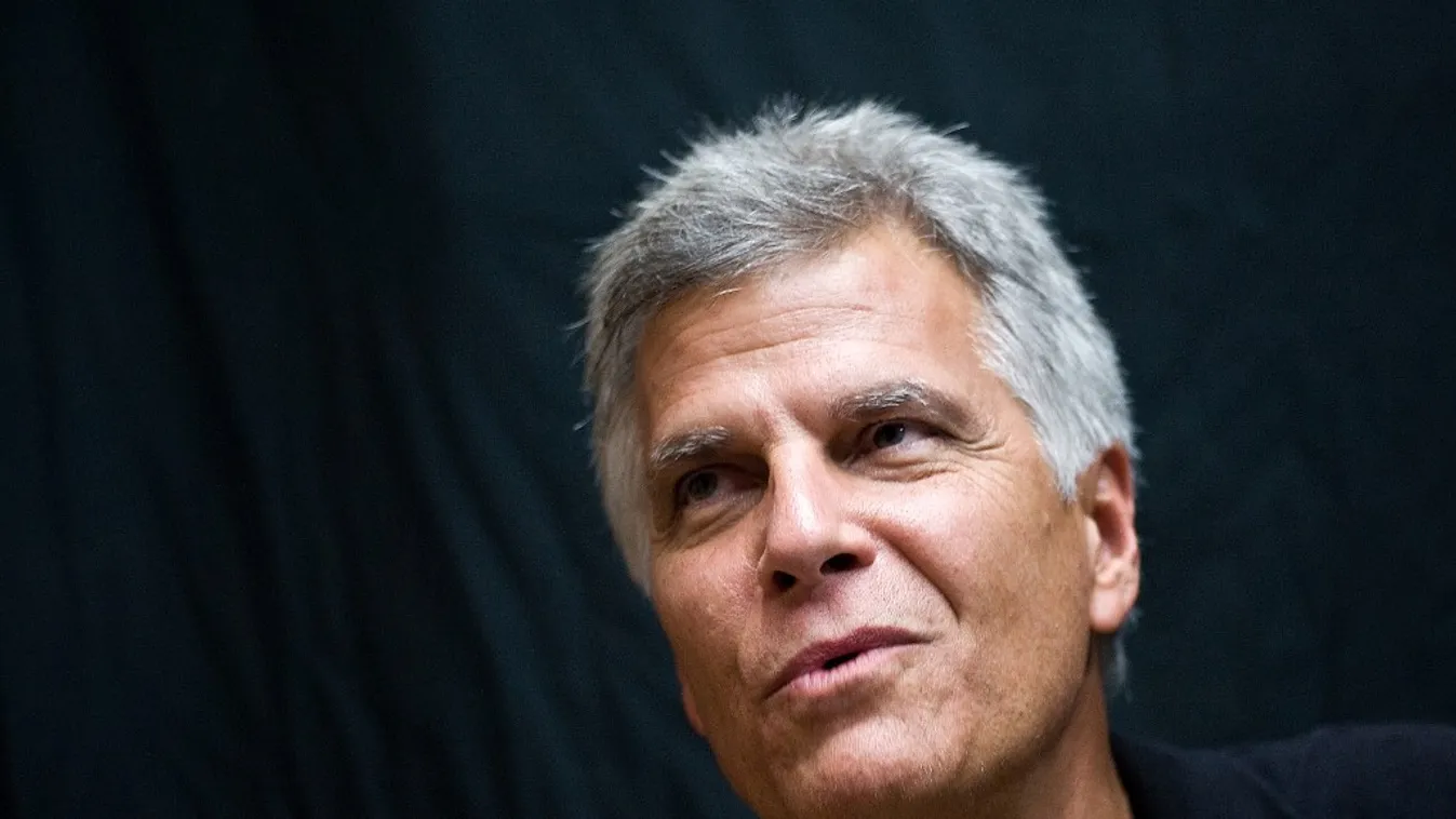 Világsztár érkezik Budapestre, itt lehet találkozni vele