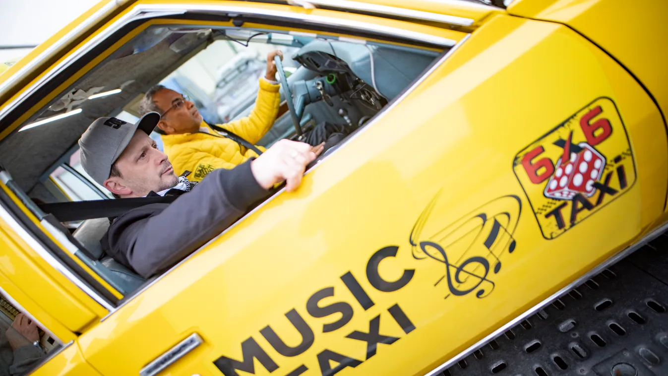 Nem semmi váltás: Taxisofőr lett Joshi Bharat