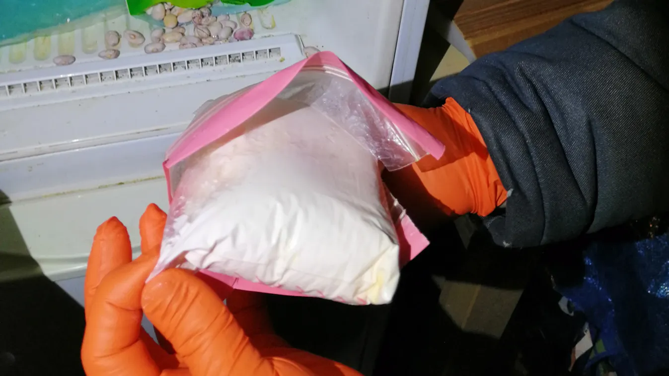 Rendőrök lepték el éjjel a ferencvárosi klubot, döbbenet mit találtak