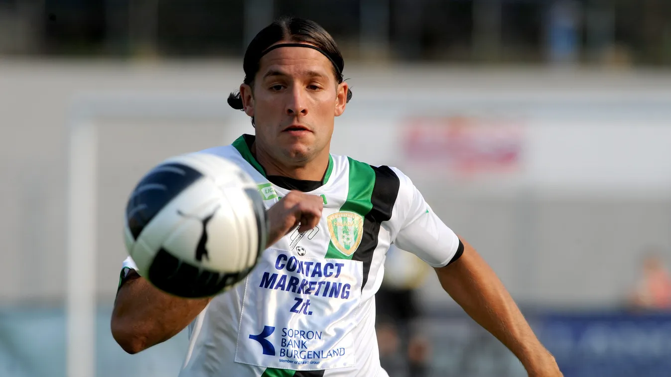 Itt a bejelentés, visszavonul a magyar válogatott focista