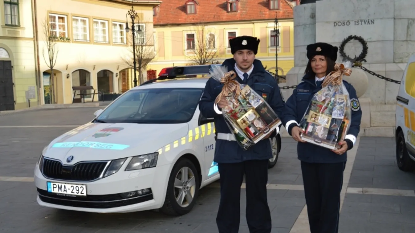 Hoppácska! Hatalmas ajándékcsomagot kapott a magyar rendőrnő