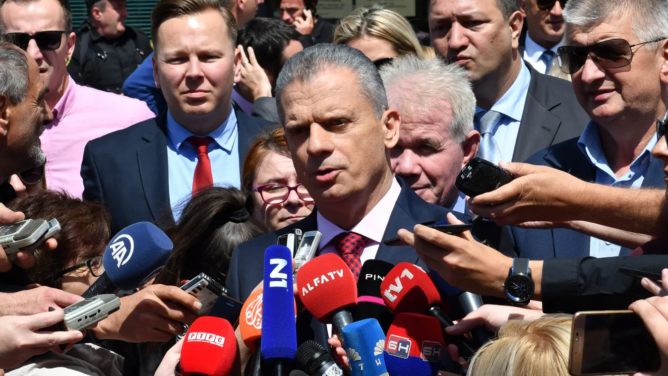 Segélykiáltás: segítséget kér a migránsok miatt a bosnyák miniszter