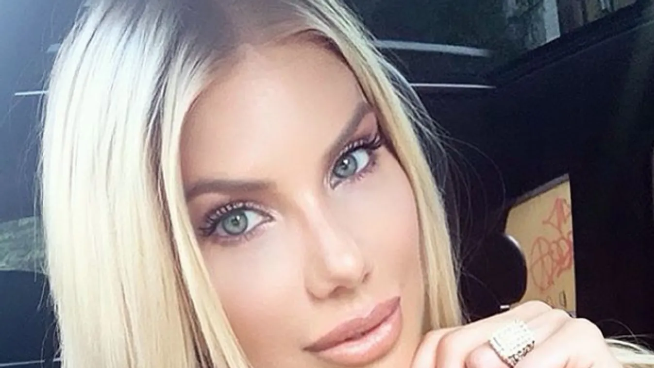 Hűha, új külsővel hódít a magyar színésznő