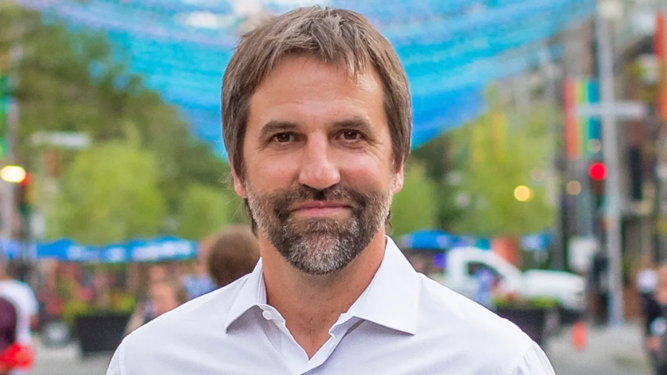 Lábbal tipornák a sajtószabadságot a kanadai liberálisok