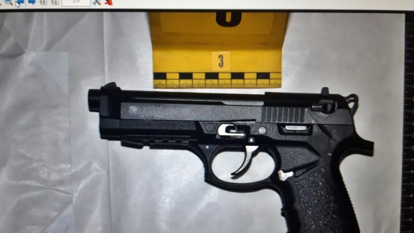 Gáz-riasztó fegyverrel lőtt a győri férfi