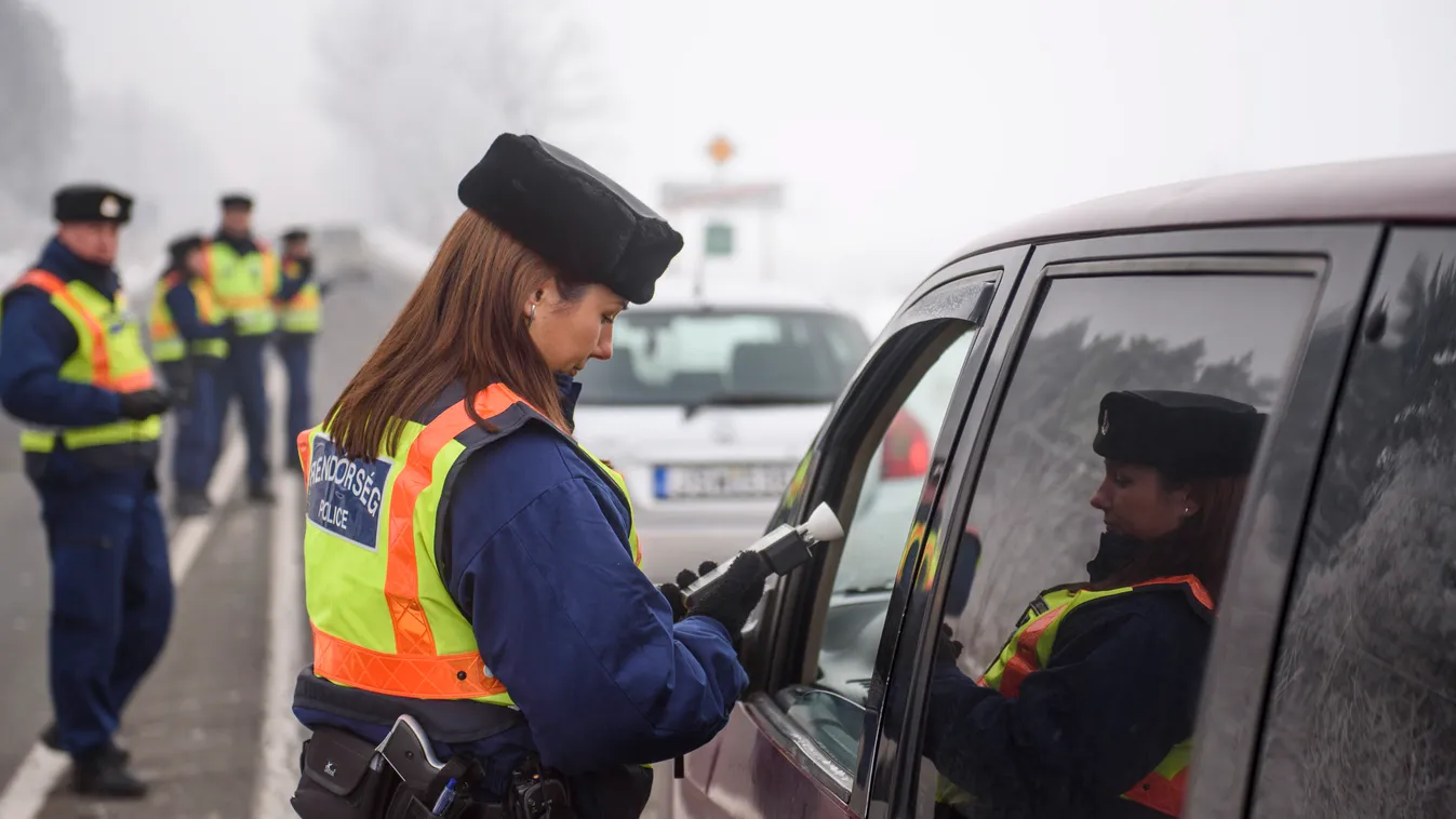 Az árokba végezte a részeg sofőr Győrújbaráton