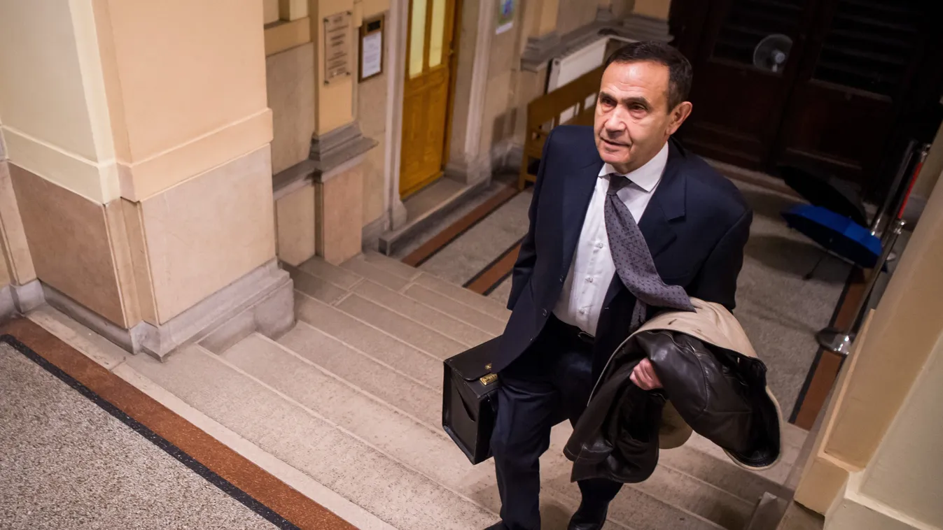 A bíróság előtt áll Gyárfás Tamás, ezt mondta a védőbeszédében