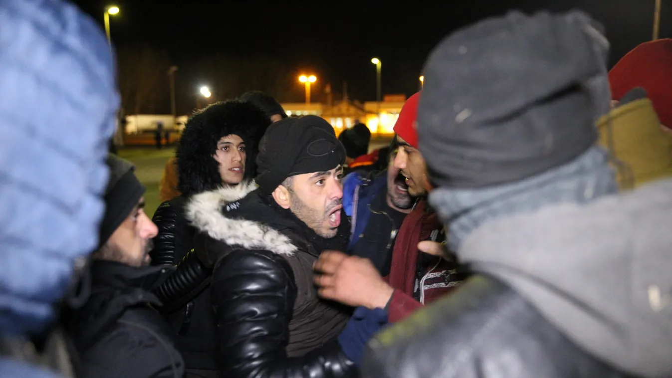 Migránsmenet: már balhé is volt a magyar határon - videó