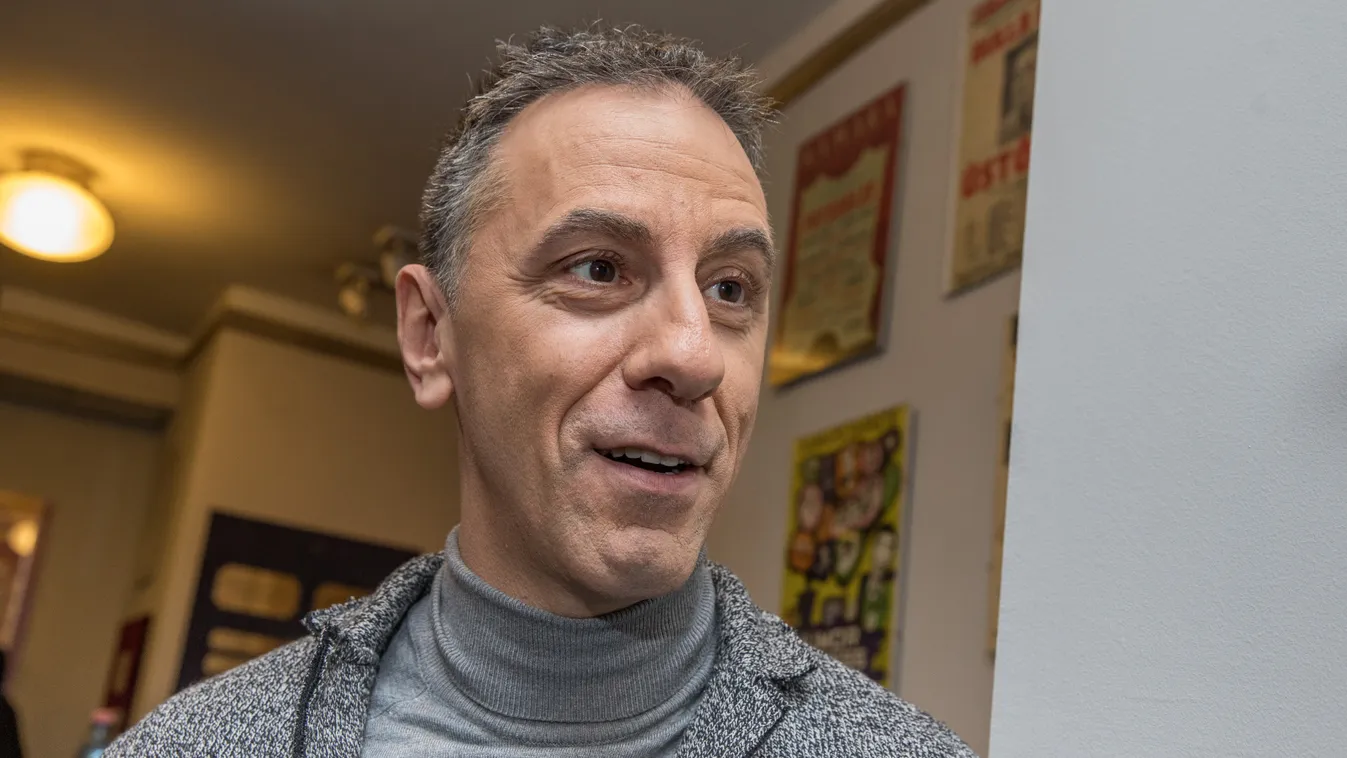 Ráncfeltöltésen járt Csonka András, de bár ne tette volna